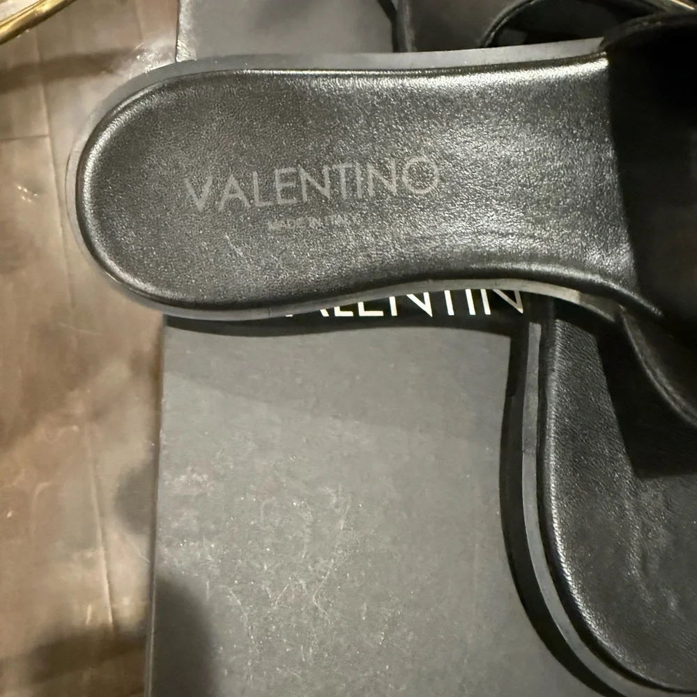 Amira Slide Sandal VALENTINO BY MARIO VALENTINO - Picture 8 of 13
